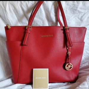 Michael Kors Tote Red Saffiano Leather Jet Set